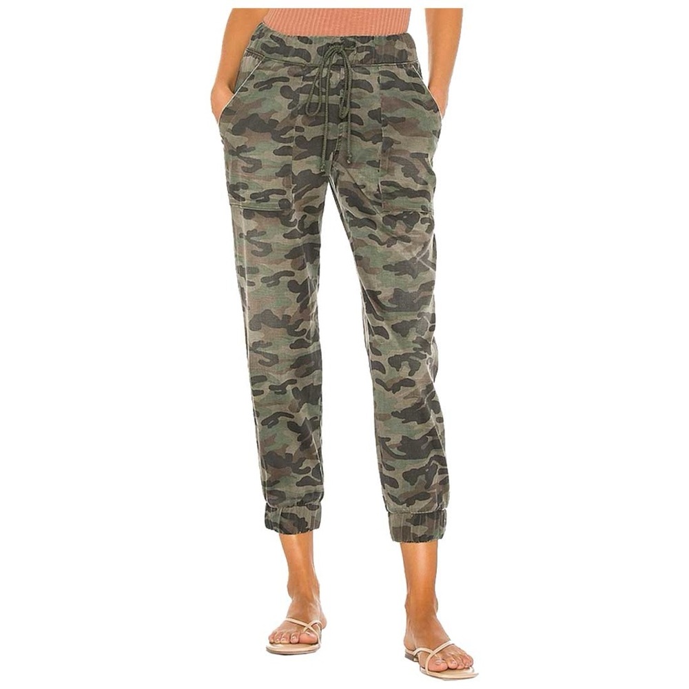 Bella Dahl Pocket Camo Joggers